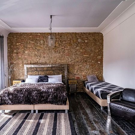 Knize Ferdinand Apartments Mikulov Exterior photo