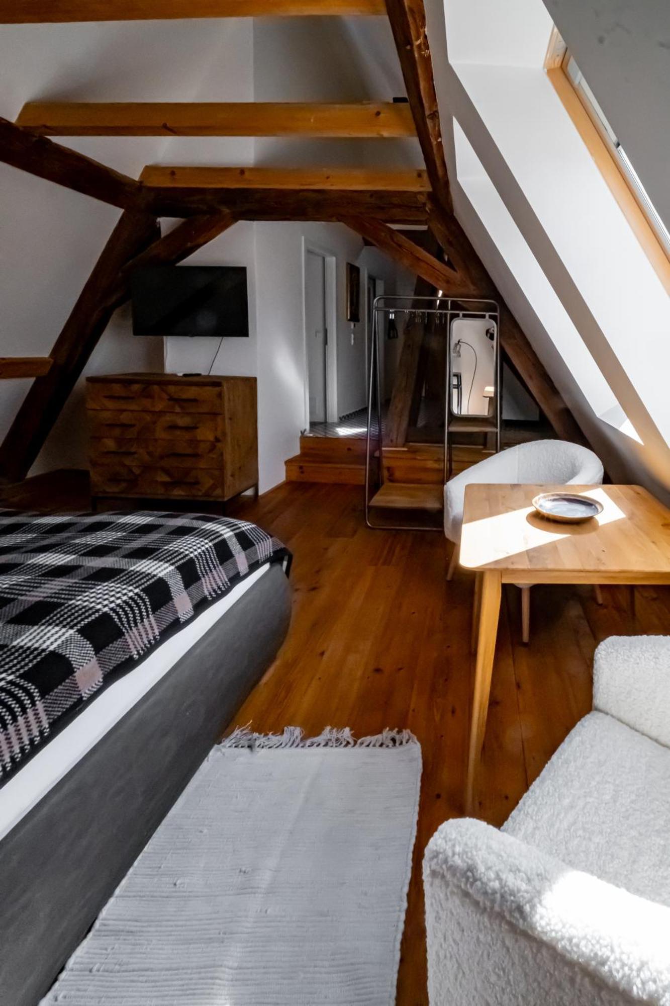 Knize Ferdinand Apartments Mikulov Exterior photo